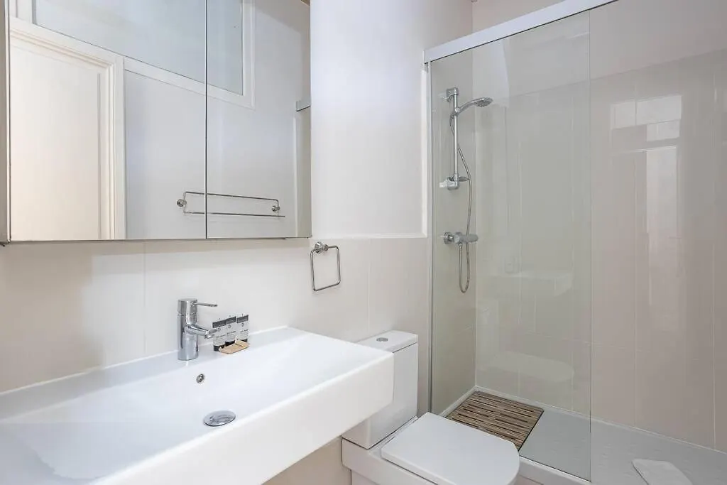 Canela Homes Barcelona Rambla Cat Apartment