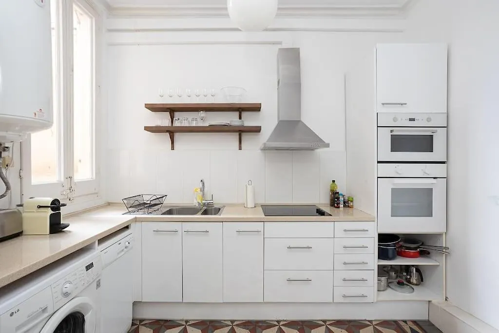 Canela Homes Barcelona Rambla Cat Apartment