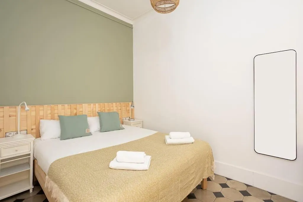 Canela Homes Barcelona Rambla Cat Apartment