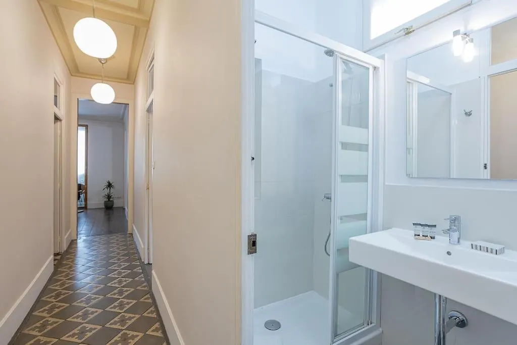 Canela Homes Barcelona Rambla Cat 0*,